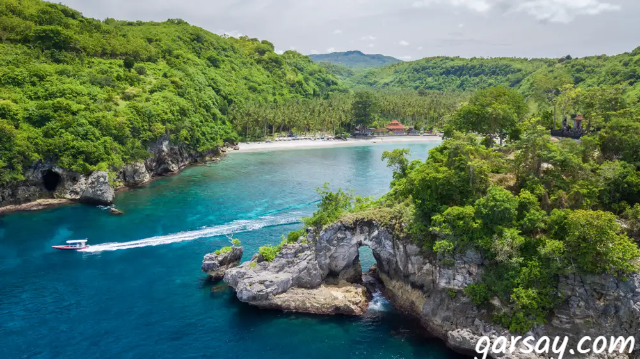 Crystal Bay Nusa Penida: Surga Pantai Eksotis Bali